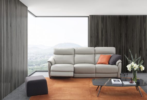 leather sofa range in either fixed, power recline ro manual recline in a choice of leathers or fabrics